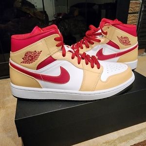 Authentic AJ1 Mid